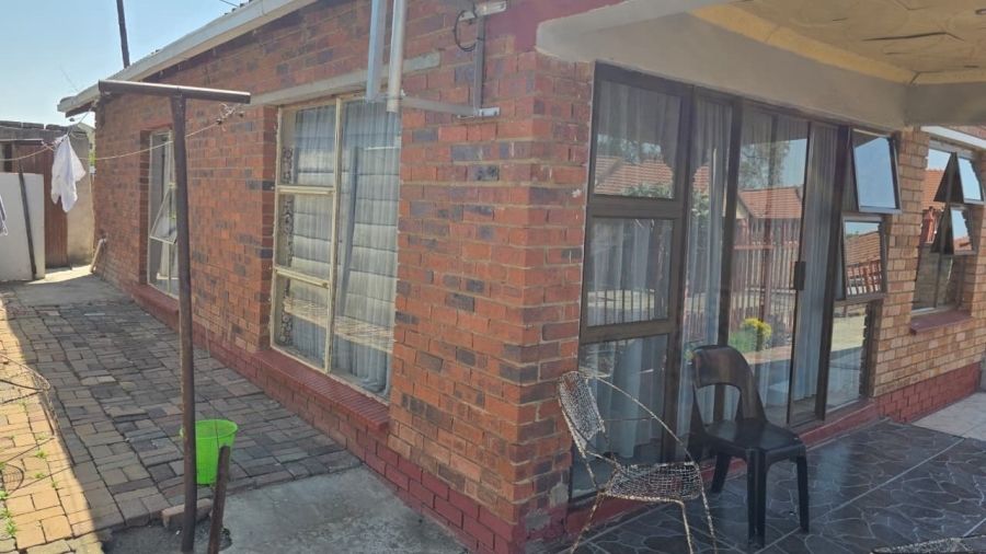 3 Bedroom Property for Sale in Rustenburg North North West